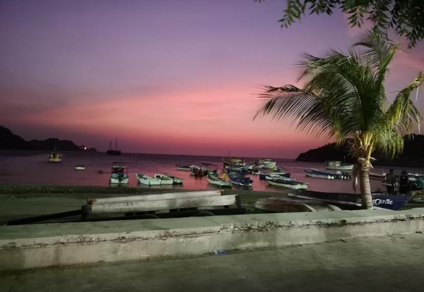 Hostal Taganga Sunset Экстерьер фото